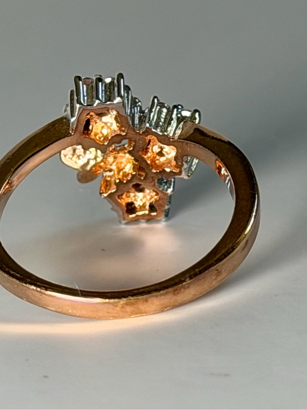 Vintage RSC Butterfly Cluster Ring Gold Tone Floral Ring Size 7.5 - Picture 5 of 11